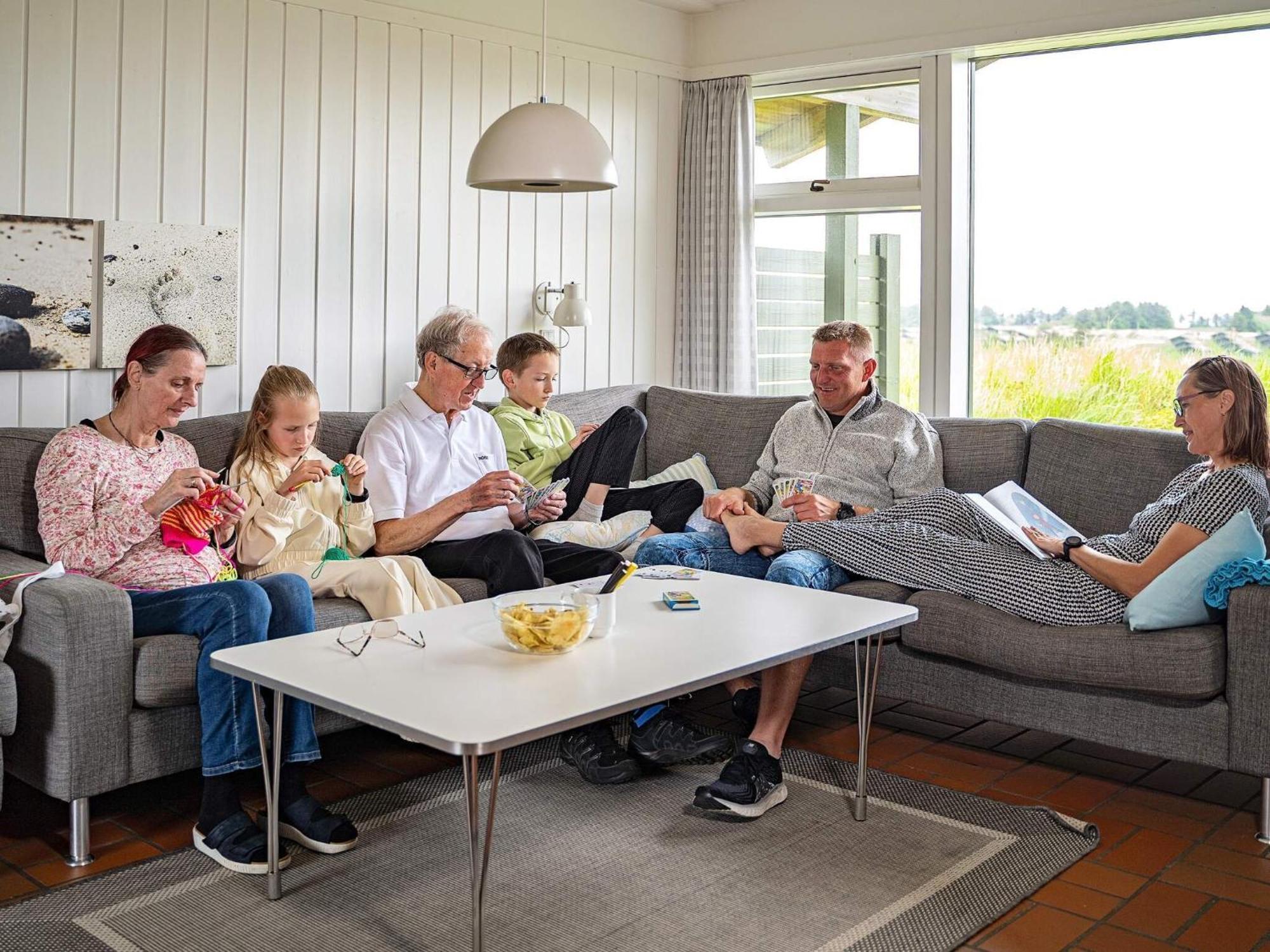 6 Person Holiday Home On A Holiday Park In Гилелай Екстериор снимка