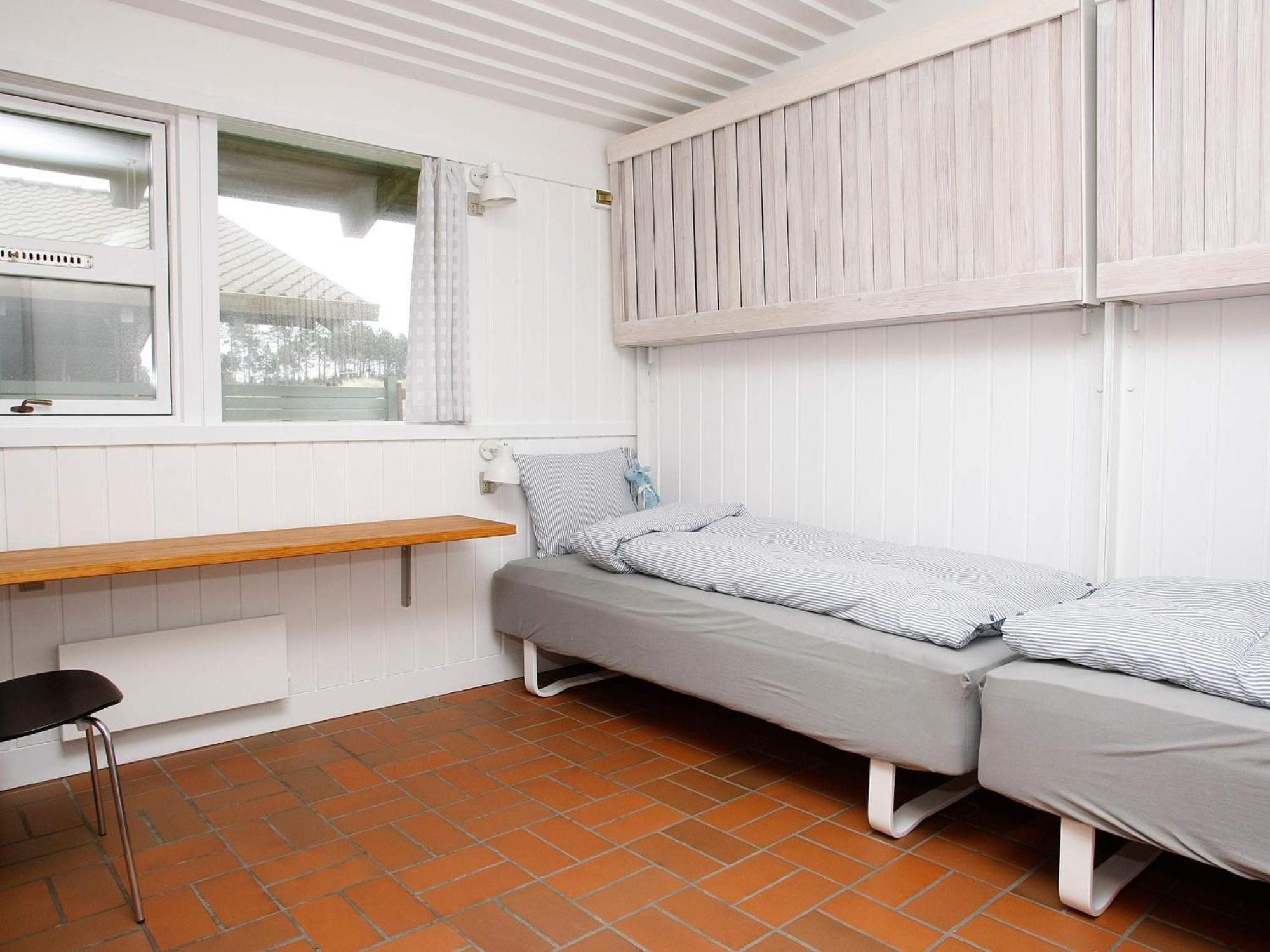 6 Person Holiday Home On A Holiday Park In Гилелай Екстериор снимка