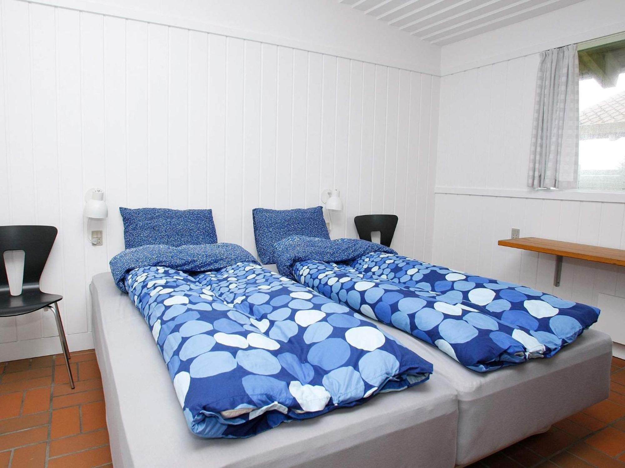 6 Person Holiday Home On A Holiday Park In Гилелай Екстериор снимка